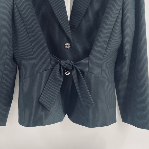 Tahari ASL Petite Pin Striped Tie Button Front Lined Suit Blazer Jacket Office - Picture 3 of 11